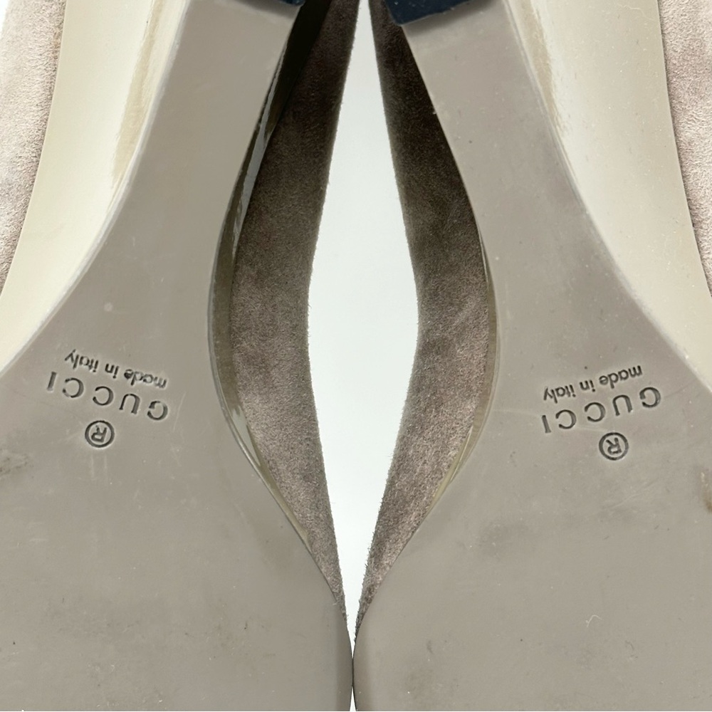 GUCCI Horsebit Accent Suede Wedge Pumps Heels Taupe Womens 35 5 - Picture 11 of 14